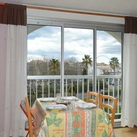 Location Le Cap D'agde , 2 Pieces, 4 Personnes